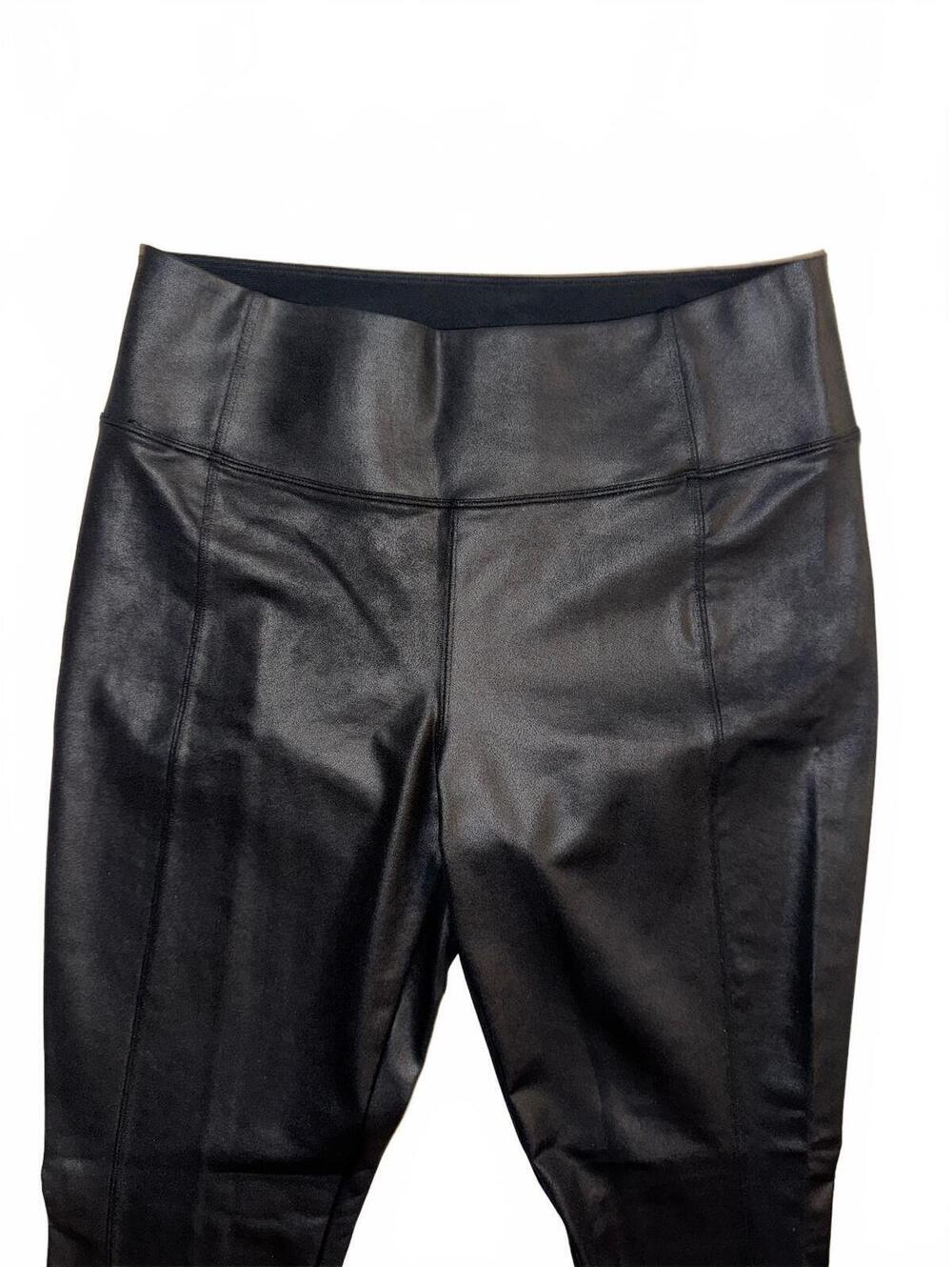 Women’s Athleta black faux leather leggings with back pockets Size M